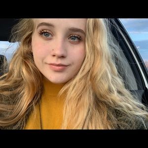 Meet your Posher, Annamarie